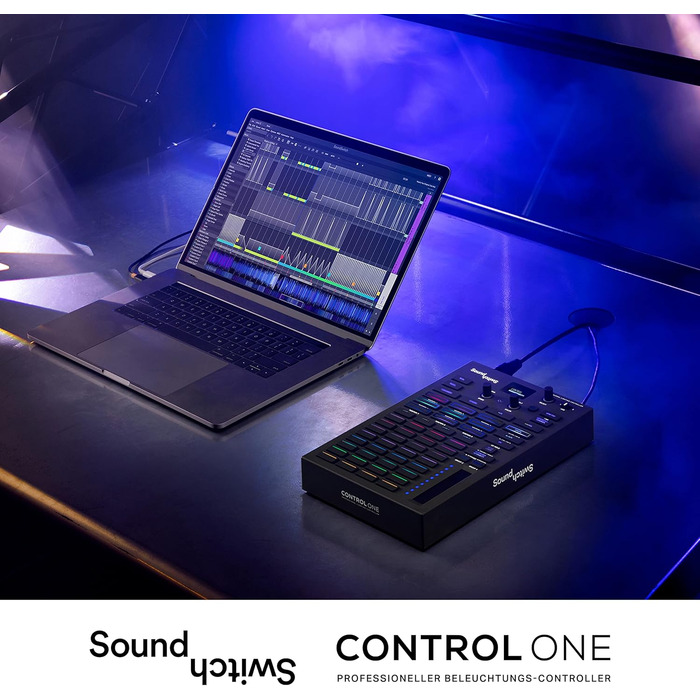SoundSwitch Control One – Професійний контролер освітлення DMX для DJ з 3 місяцями доступу до програмного забезпечення SoundSwitch, підтримка DMX та Phillips Hue. Чорний колір