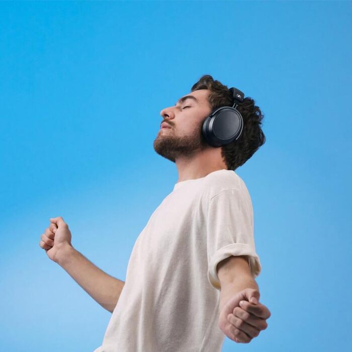 Навушники бездротові Sennheiser ACCENTUM з шумозаглушенням Bluetooth, чорні. До 50 год роботи, гібридне ANC, комфорт для подорожей та навчання