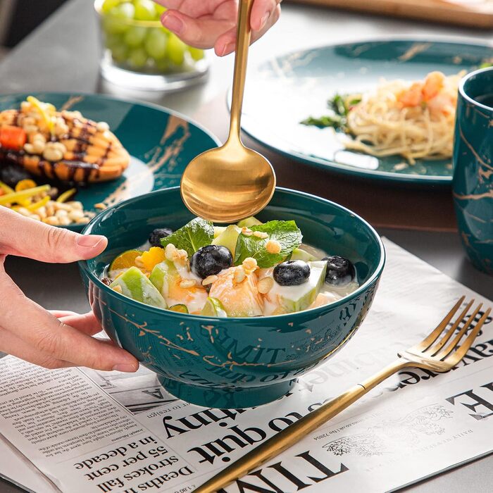 LOVECASA Набір посуду з порцеляни Sweet 16, 48-елементний сервіз, посуд для їжі з золотим декором, для 4-12 осіб, бірюзовий колір