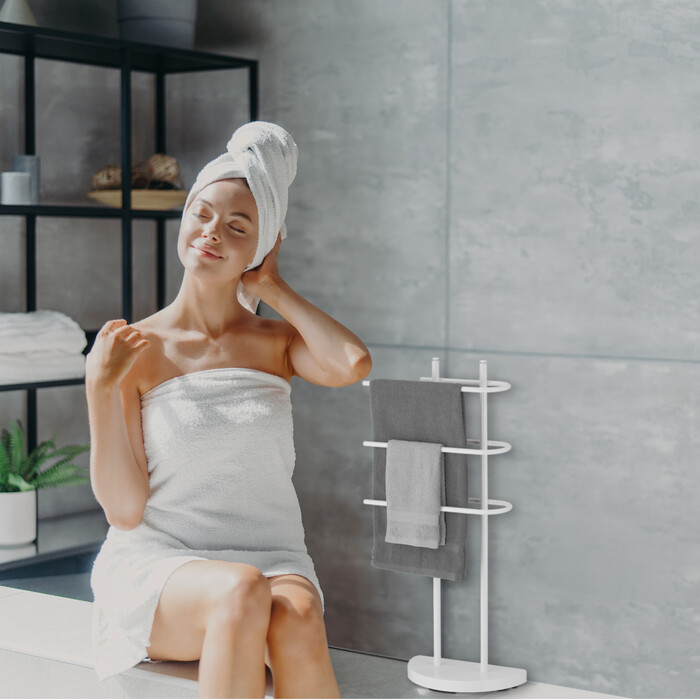 Relaxdays Біла вішалка для рушників з 3 штангами