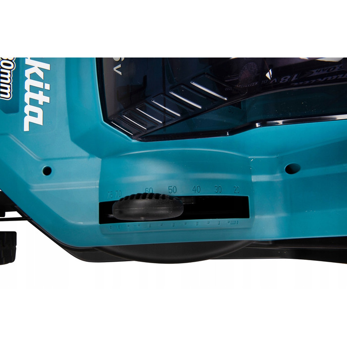 Акумуляторна газонокосарка Makita DLM382Z 2x18V (38 см)