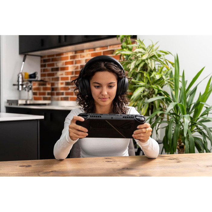 SSD WD_BLACK SN7100 NVMe 4TB - Високопродуктивний накопичувач для ігор (PCIe Gen4, 7250 МБ/с, M.2 2280)