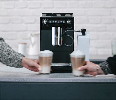 Автоматична кавомашина Melitta Latticia, тиск, 1450 Вт, чорна