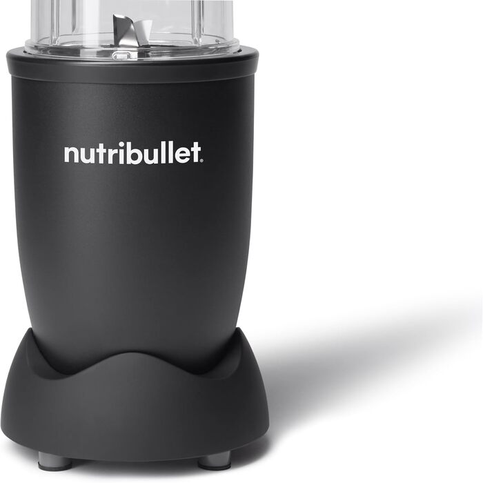 NutriBullet Pro 900, Electric Blender, Food Processor, Smoothie Blender, Multifunctional Blender, 900W Power, 900ml and 710ml Cups, Matte Black, NB910MB Matte Black Packaging with Accessories