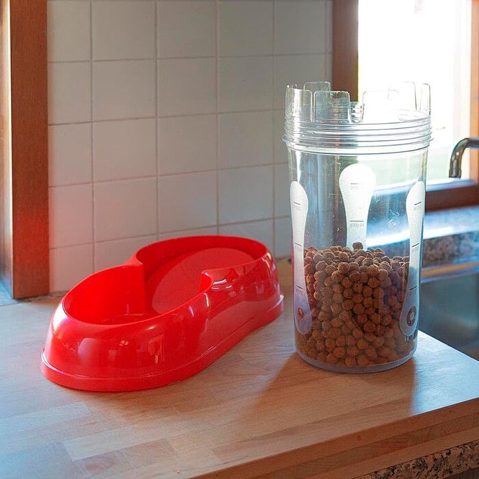 Автоматичний диспенсер для корму та води Ferplast AZIMUT 5500 для великих собак, 5,5 л, білий