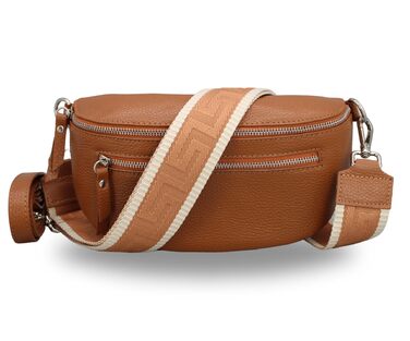 Жіноча сумка Brise Art Lucia з екошкіри, італійського виробництва: сумка через плече, поясна, 3 відділення, чорна (2) / коньячний (3)