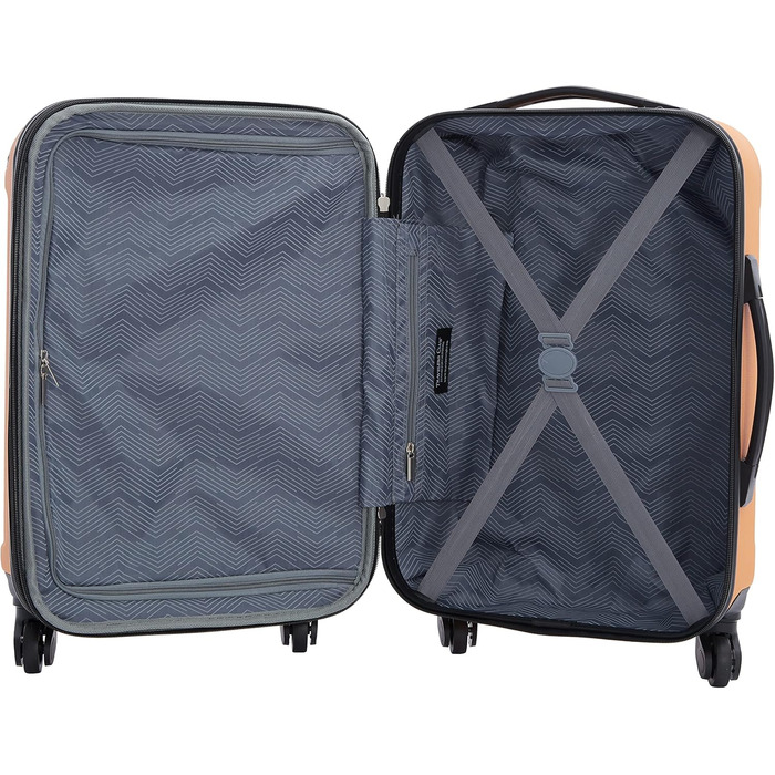 Набір валіз Travelers Club Midtown Hardside 4-Piece Butterscotch