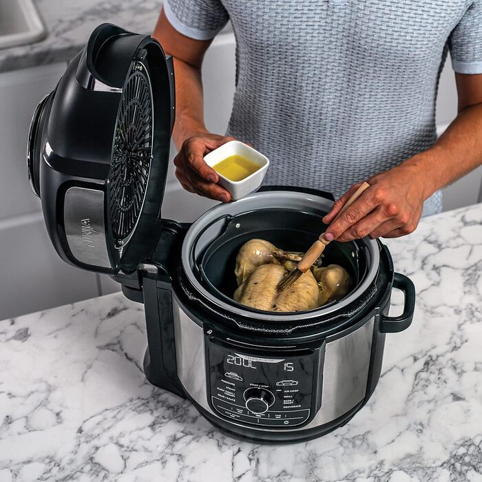 Ninja Foodi MAX Multi-Cooker, 7.5L, 9-in-1 Multi-Cooker, Pressure Cooker (Fast Cooking), Air Fryer (Hot Air Frying), Slow Cooker (Slow Cooking), Grilling and more, Brushed Steel & Black, OP500EU