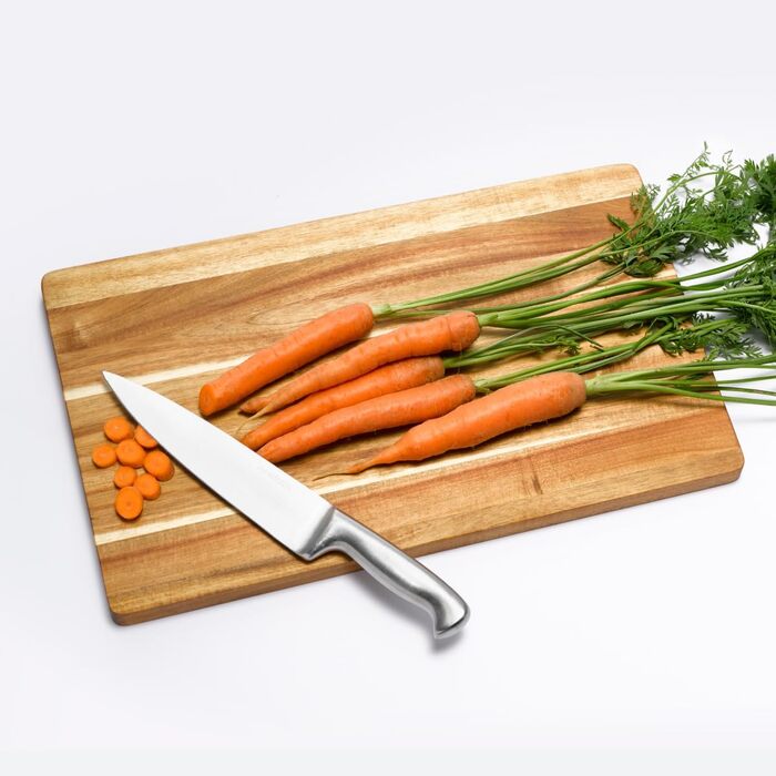 Large Acacia Cutting Board 50 × 29 cm | High Quality & Hygienic | Extra Large Wooden Cutting Board XXL made from sustainable acacia wood | Discover oiled wooden cutting boards for kitchen & gastronomy