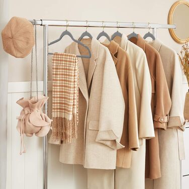 Набір з 22 велюрових плечиків для одягу Stormix, преміум-якість, для дорослих, неслизькі, для костюмів, сорочок, суконь, рожево-золоті гачки, 22 шт.