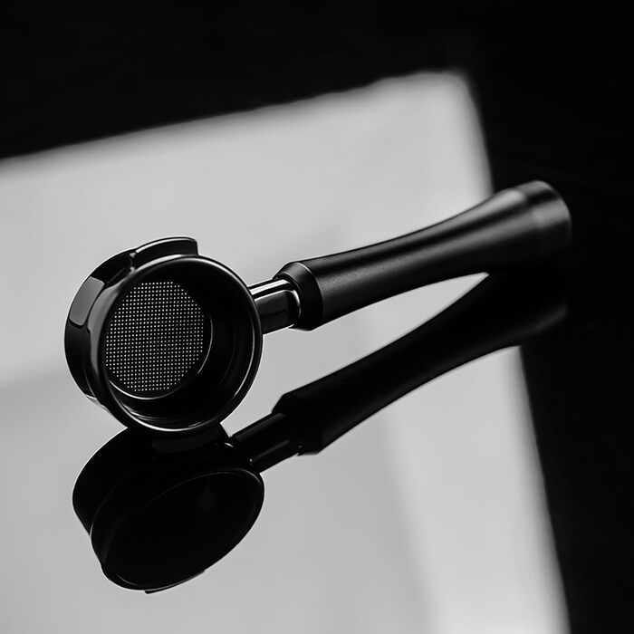Портфільтр MHW-3BOMBER Astra 54 мм без дна для еспресо-машин Sage/Breville Barista Express BES870XL/BES878/BES880, модель BP7025B-OS