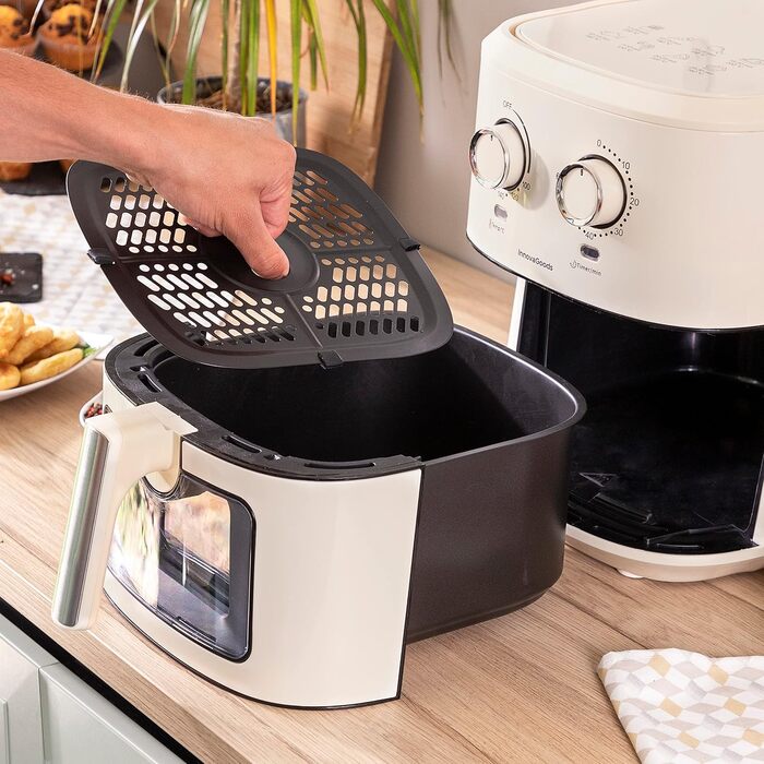 Аерофритюрниця InnovaGoods Vintage 6,5 л, 1700 Вт, з віконцем, антипригарний кошик, таймер, 360° циркуляція повітря, понад 100 рецептів, для 4-6 осіб, кремова