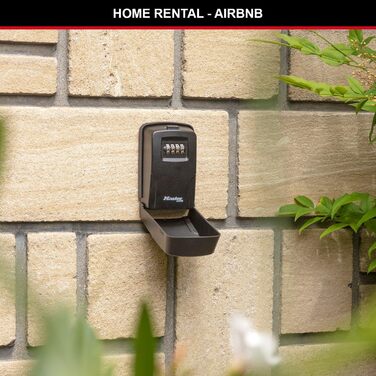 Master Lock Wall Mounted Key Safe - Outdoor Key Lock Box - 11.9 x 8.5 x 3.6 cm