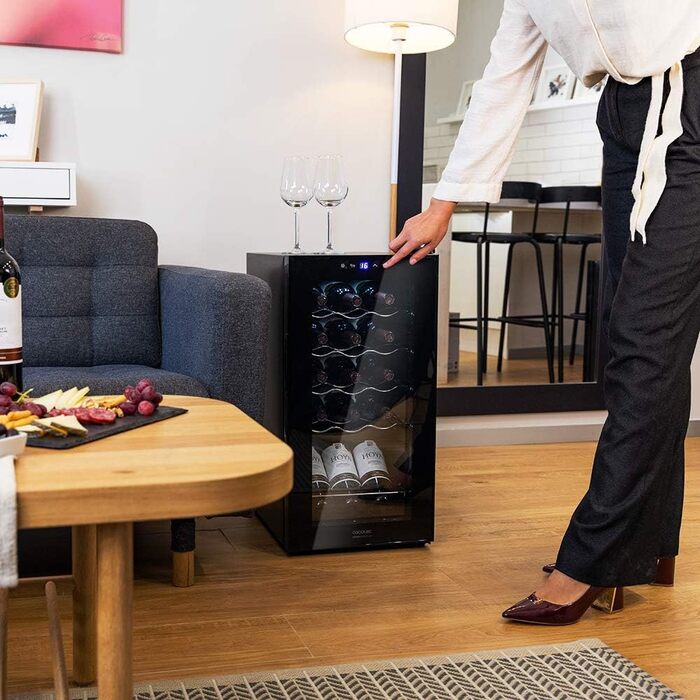 Cecotec GrandSommelier 15000 Black Wine Cooler with Compressor - 15 Bottle Capacity