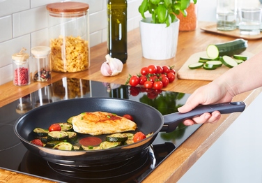 Набір сталевих сковорідок TEFAL Daily Cook (20/24/26/28/30 см), для індукційних плит