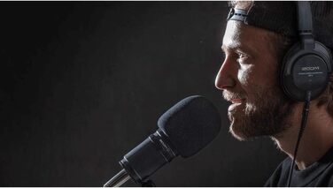 ZOOM ZDM-1 – динамічний мікрофон з великою мембраною для подкастів, радіомовлення та професійного запису голосу