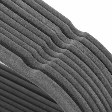 Yaheetech Velvet Clothes Hangers 100 Pack Suit Hangers Closet Hangers Non-Slip Surface Laundry Hangers with 360° Swivel Hook Grey