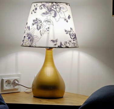 Сенсорна настільна нічна лампа з абажуром, LED, золотиста