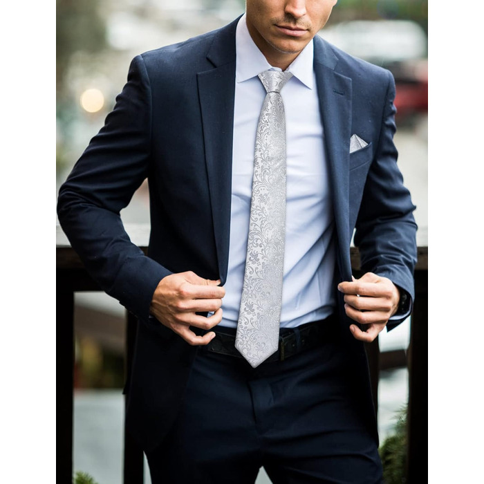 Набір аксесуарів для чоловіків DiBanGu: краватка, хустинка, кафтанчики, краватковий затискач, шовковий паваротний узор, білий / срібний