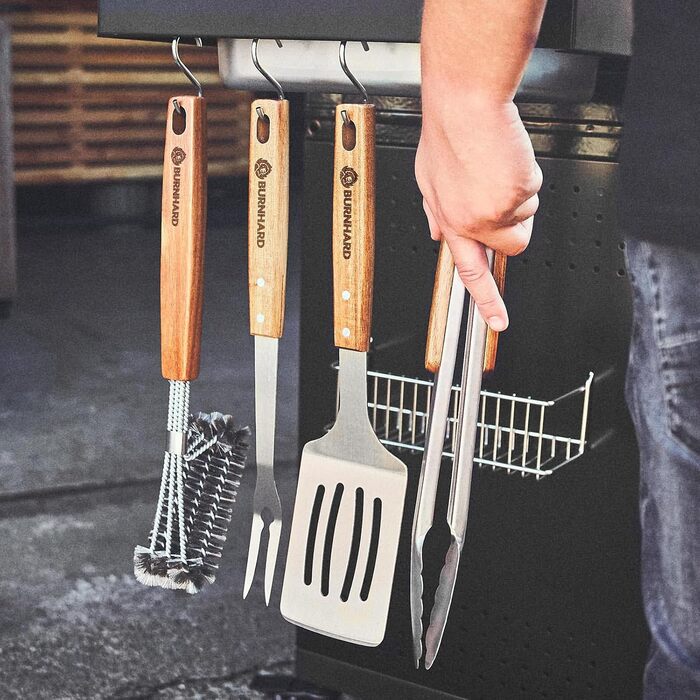 Набір гриль-посуду BURNHARD 4 шт. з акціїї, нержавіюча сталь, дерев'яні ручки, аксесуари для гриля (щипці, лопатка, виделка, щітка)