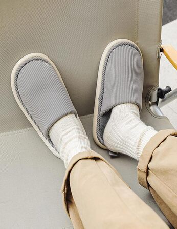 Легкі та безшумні тапочки для дому та вулиці - Hausschuhe Unisex, 36-43 EU, сірий