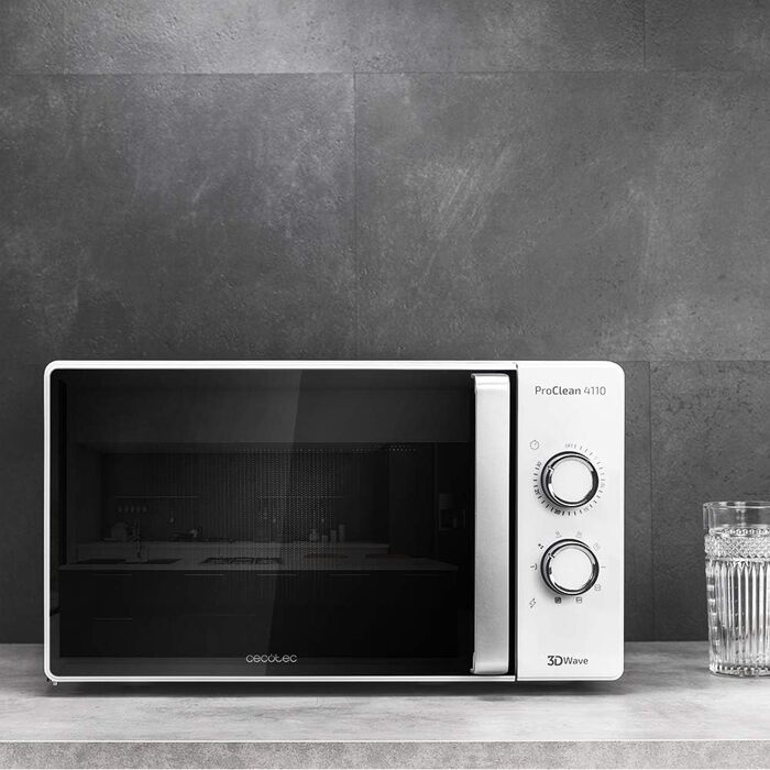 Мікрохвильова піч Cecotec ProClean 4110 з грилем, 23 л, 700W, ProClean, 3D Wave, білий кришталевий дисплей