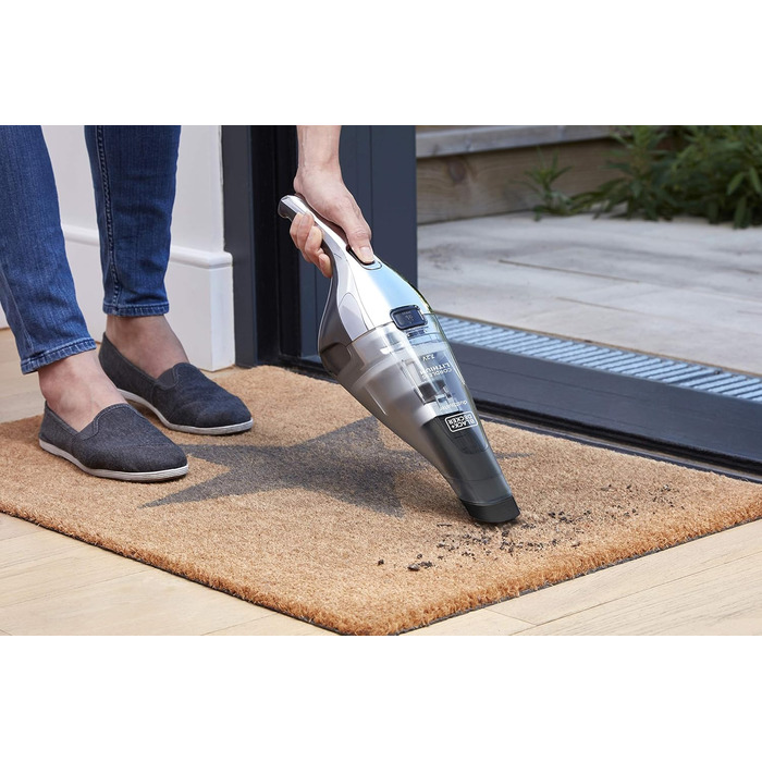 Акумуляторний пилосос ручний BLACK+DECKER Dustbuster NVC220WBC 7.2V (1.5Ah), сірий металік, 385 мл, без мішка, з насадкою для щілин та док-станцією