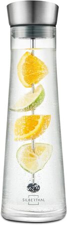 Glass giraffe carafe with lid and fruit skewer - stainless steel lid opens with a tilt - water carafe with fruit strainer, transparent