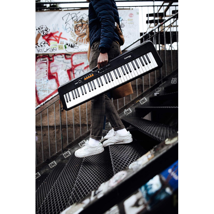 Клавіатура Casio Casiotone CT-S100 з 61 клавішею, 122 звуки та 61 ритми, чорна, сучасний дизайн