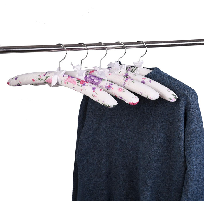 Amber Home 10-Piece 43cm Printed White Satin Clothes Hangers, Soft Silk Hangers for T-Shirt, Shirt, Coat, Dress, Tank Top, Wedding Dress, Sweater with Swivel Hook