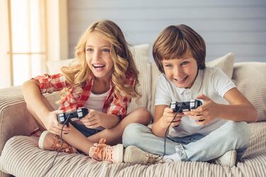 Комплект постільної білизни Kinder Super Mario для хлопчика 135x200/80x80 см, 100% бавовна, з блискавкою, з принтом Маріо, Луїджі, Піч та Стар