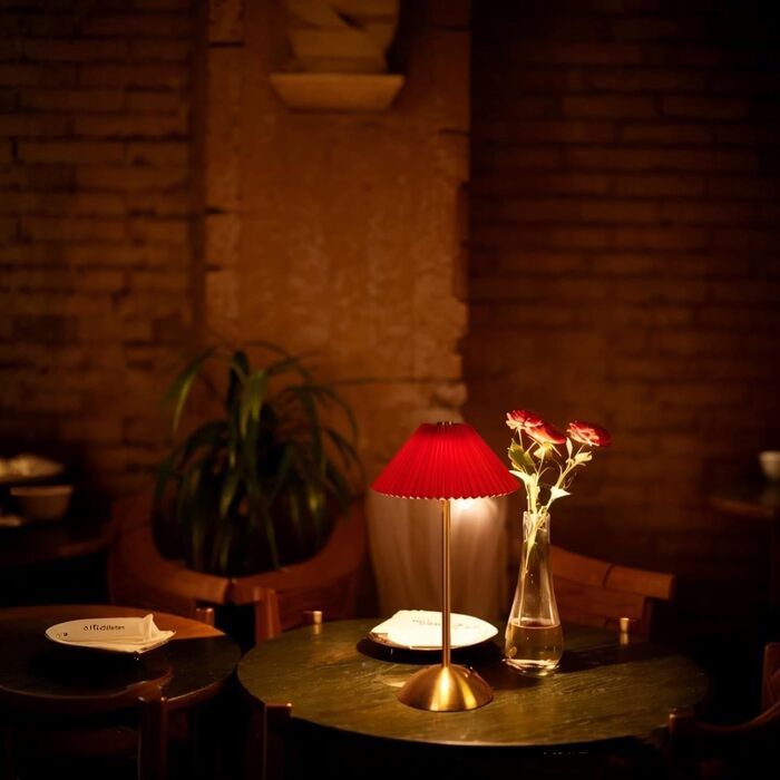 Світлодіодна настільна лампа бездротова з димером, 3 режими кольору, акумуляторна, металева. Для ресторану, спальні, читання (Червона)