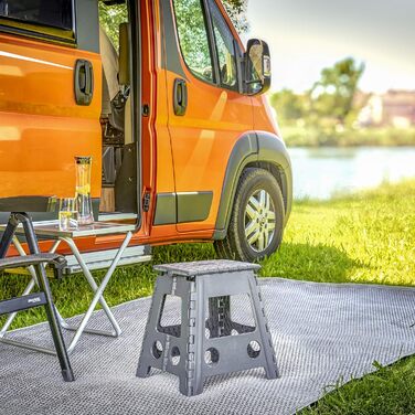 Складаний стілець Zeller 13037 Premium, пластиковий, антрацитовий, з сертифікацією TÜV, вантажопідйомність до 150 кг, розміри 38,5 x 31,5 x 39 см