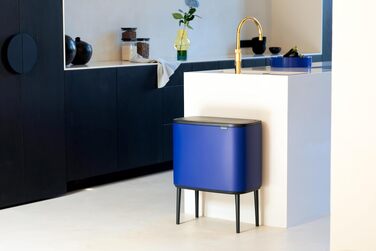 Сміттєвий відер Brabantia Bo Touch Bin 36 л, металевий, з двома внутрішніми відрами (11 л + 23 л), Mineral Powerful Blue, 54 x 32 x 68 см