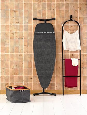 Гірчиця для прасування Brabantia Bügelbrett B, 124 x 38 см, 100% Fairtrade-Baumwolle, стабільна, регульована по висоті, з підставкою для праски, Denim Black