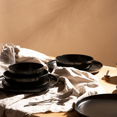 Обідній сервіз Konsimo Victo, 18 предметів