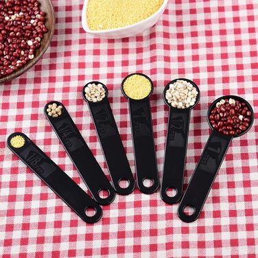 Zoyizi Plastic Measuring Cups and Spoons, 11 Piece, Kitchen Measuring Cups and Spoon Set for Dry & Liquid Ingredients, 5 Measuring Cups & 6 Measuring Spoon Set for Cooking & Baking, Red