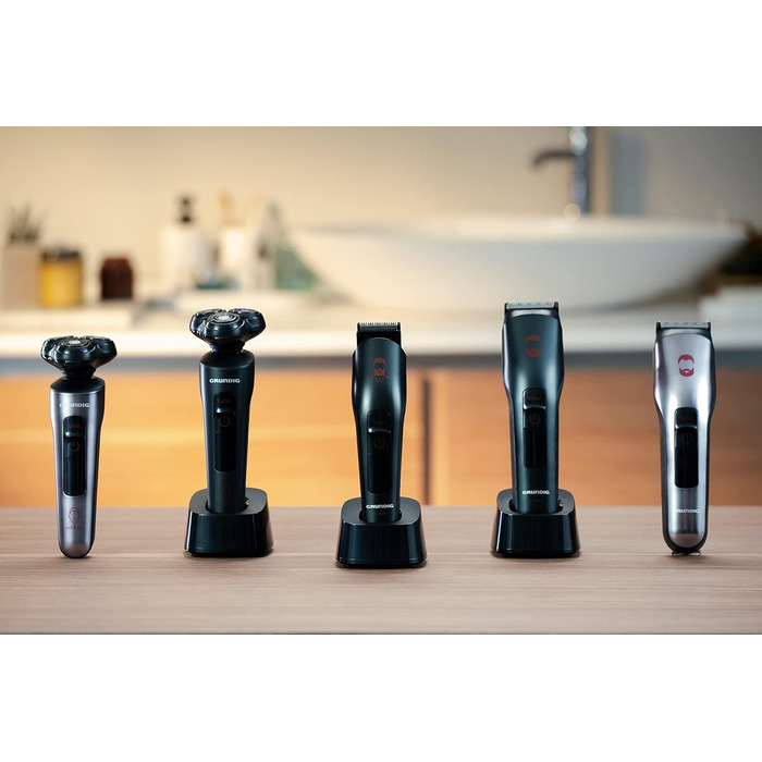 Електричний чоловічий бритва Grundig ProClub MS 9130 з датчиком BeardCare, леза з титану, вологе/сухе гоління, тример для довгої щетини, корпус з 61% переробленого пластику, матовий чорний/червоний