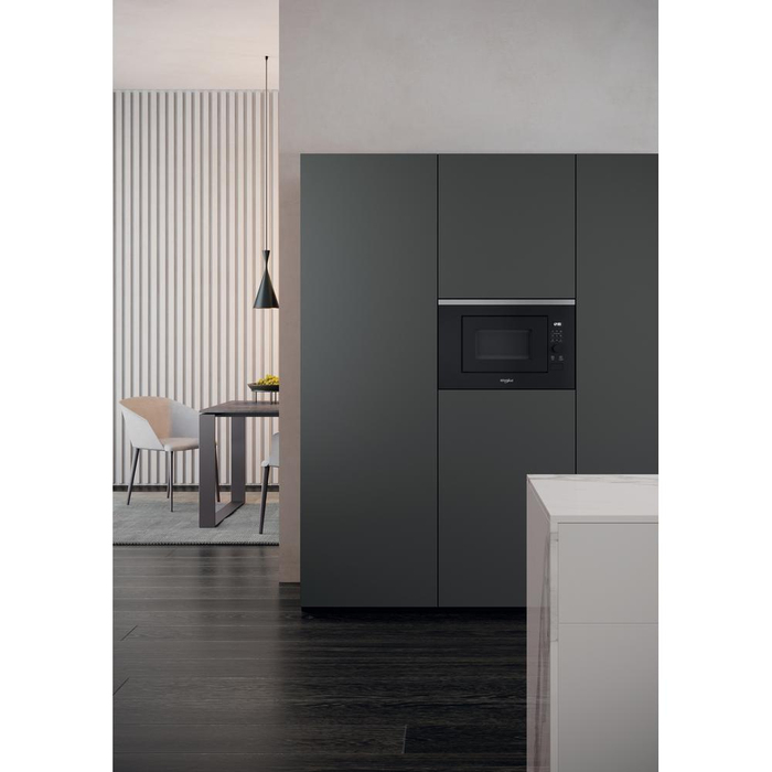 Вбудована мікрохвильова піч Whirlpool WMF201G 800 Вт, чорна