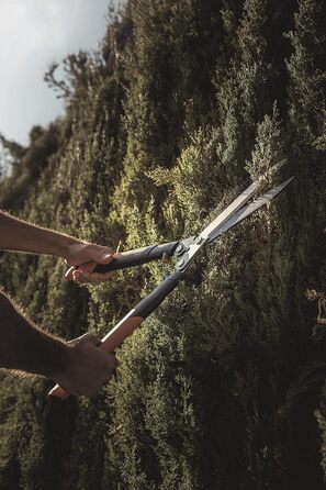 Садові ножиці Fiskars PowerGear X HSX92, антипригарне покриття, сталеві леза, 63 см, чорні/помаранчеві