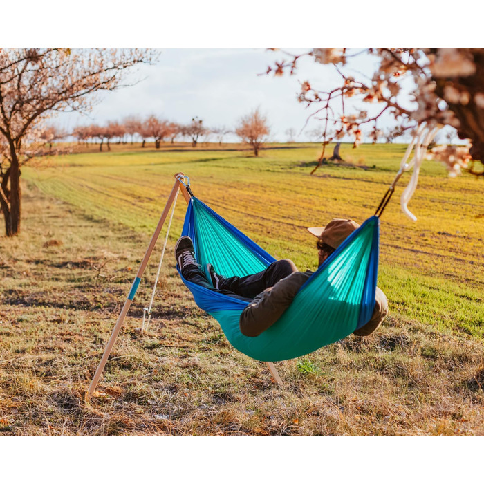AMAZONAS Wood – Flexible hammock stand made of ash wood, 100 kg load capacity, ideal for a tree or suspension point