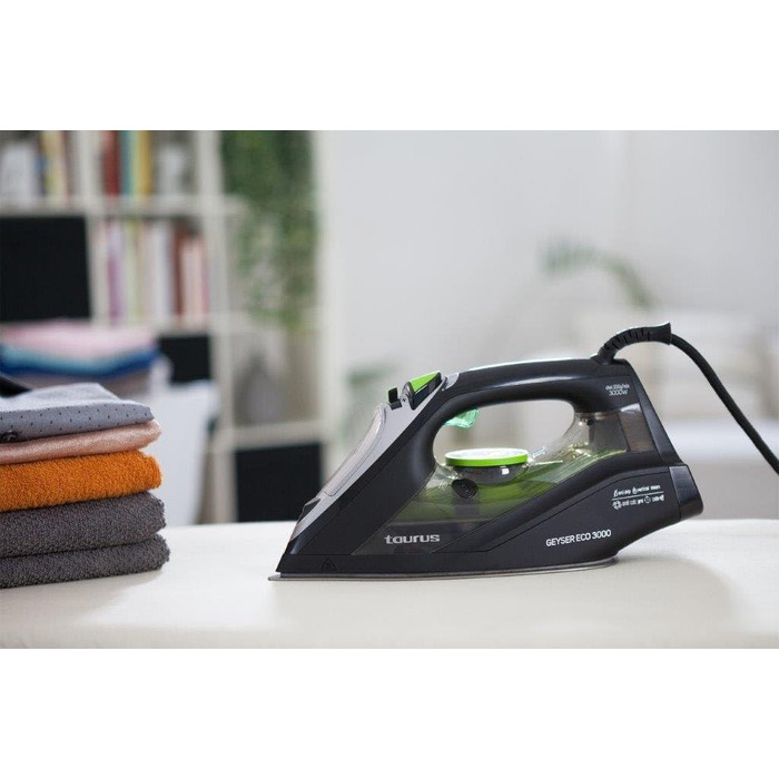 Праска відпарювач Taurus Geyser Eco 3000, 3000W, 200 г/хв, чорно-зелена