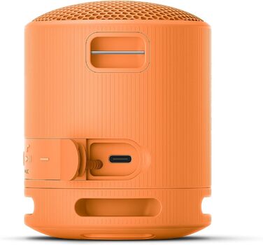 Портативна Bluetooth колонка Sony SRS-XB100 помаранчевого кольору: вологозахист IP67, до 16 год роботи, з ремінцем