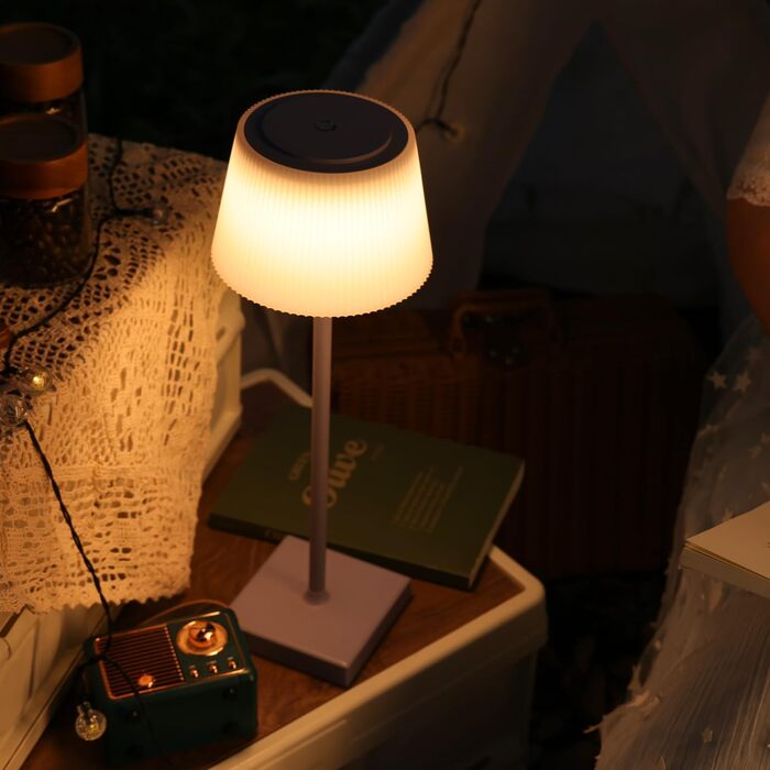 Світлодіодна настільна лампа Aigostar акумуляторна бездротова, димується сенсорно, 3 режими світла, водонепроникна IP54 для дому та саду - фіолетова