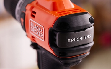 Ударний дриль-шурупокрут 18В 50Нм 2Аг у кейсі BLACK+DECKER BLD683D1XK