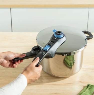 Мультипільча-скороварка Tefal, 6 л, чорна