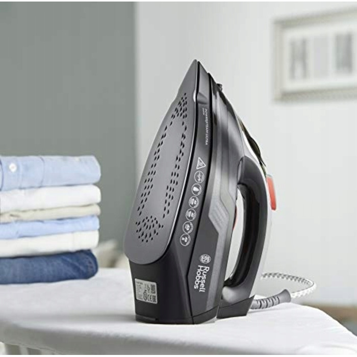 Парова праска Russell Hobbs 3100 Вт — швидке та зручне прасування одягу