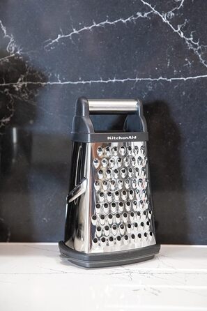 KitchenAid Чотиригранна тертка для сиру з нержавіючої сталі з шинковкою, теркою та зчищувачем цедри, 1 шт.