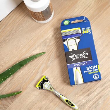 Смінні касети для бритви Wilkinson Sword Hydro 5 для чоловіків, з зволожуючим гелем та тримером, 12 шт.