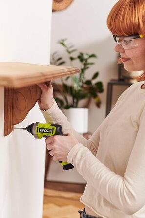 RYOBI 4V USB-Li-Ion акумуляторний шуруповерт ERGO RSD4-120TA2 (з акумулятором 4V 2.0Ah, USB-C зарядним кабелем та двома насадками)